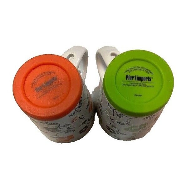 2 Pier 1 12oz White w/Floral Orange & Apple Green Print w/Silicone Bottom Mugs - Picture 2 of 4